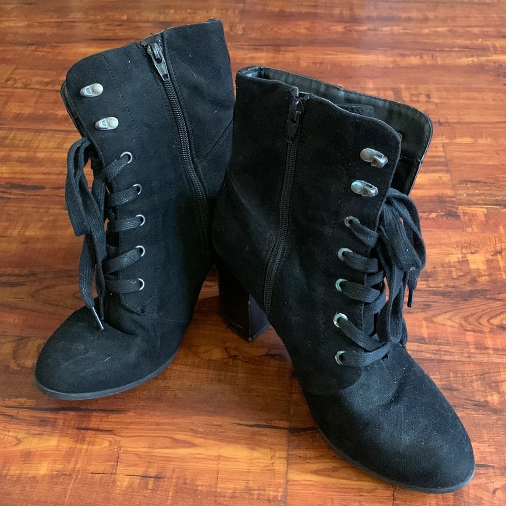 Black boots
